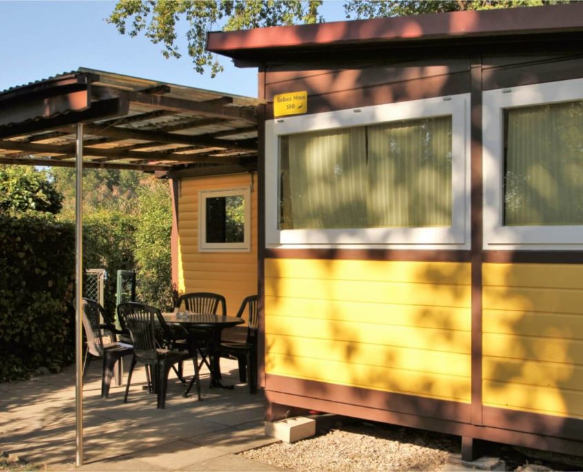 Gelbes Haus | Dreiländereck Ferienpark der Naturisten GmbH